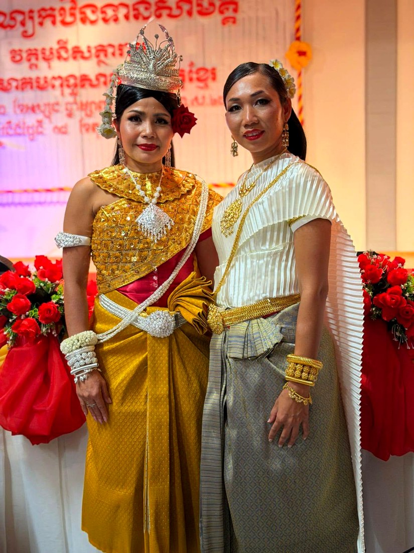 Apsara-Tanz und traditionelle Kostüme
